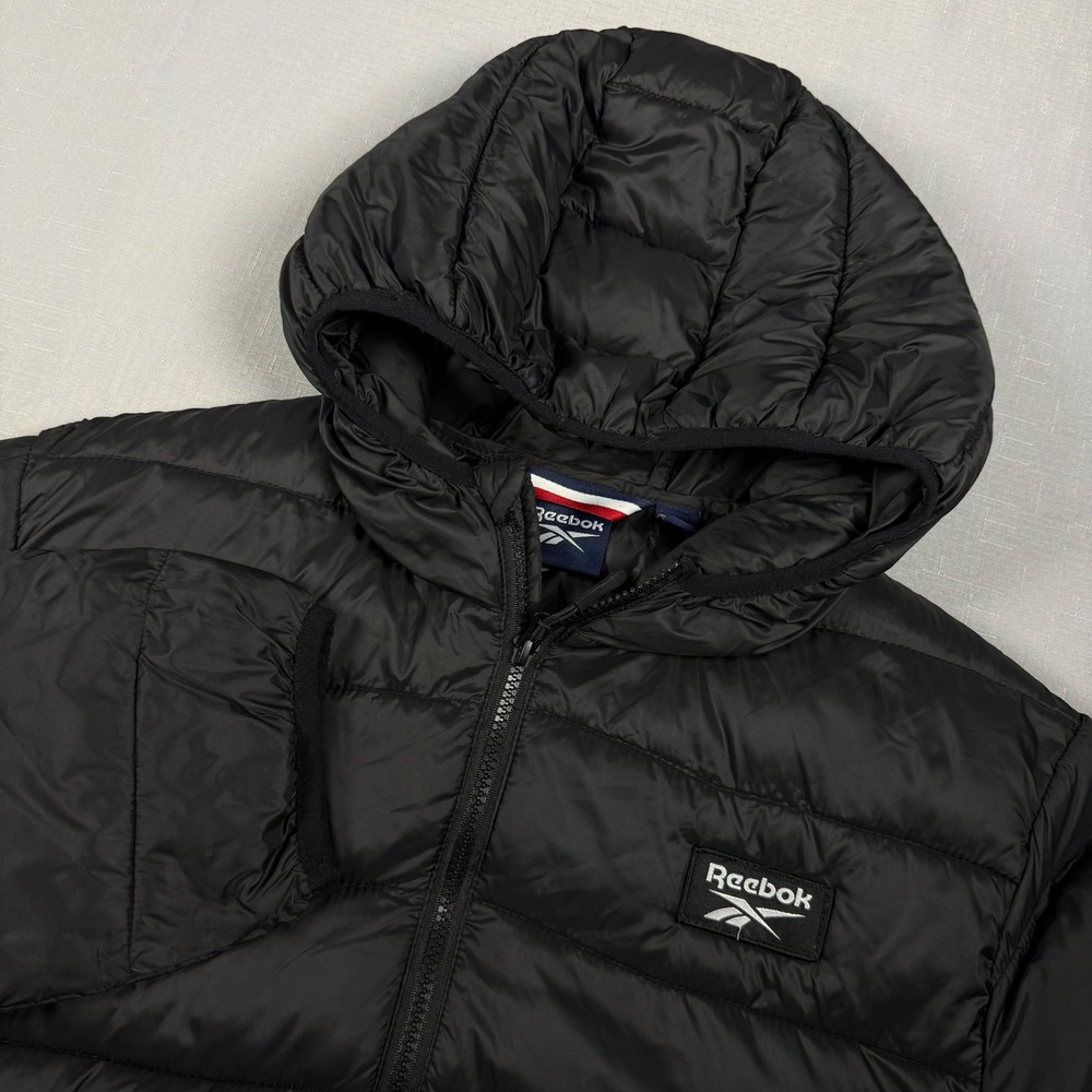 Reebok Puffer Jacket Mens Large Black Hooded Quilted Full Zip Coat OMRB1072